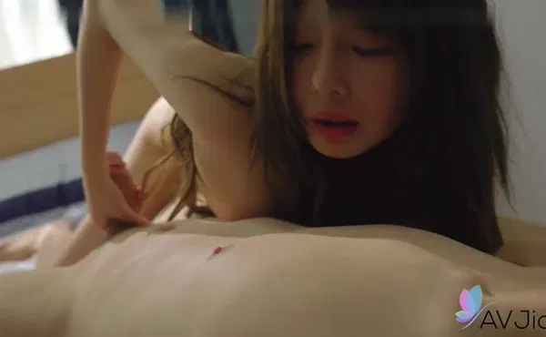 【国产精选】棕发性感台湾女孩Ranako被hard